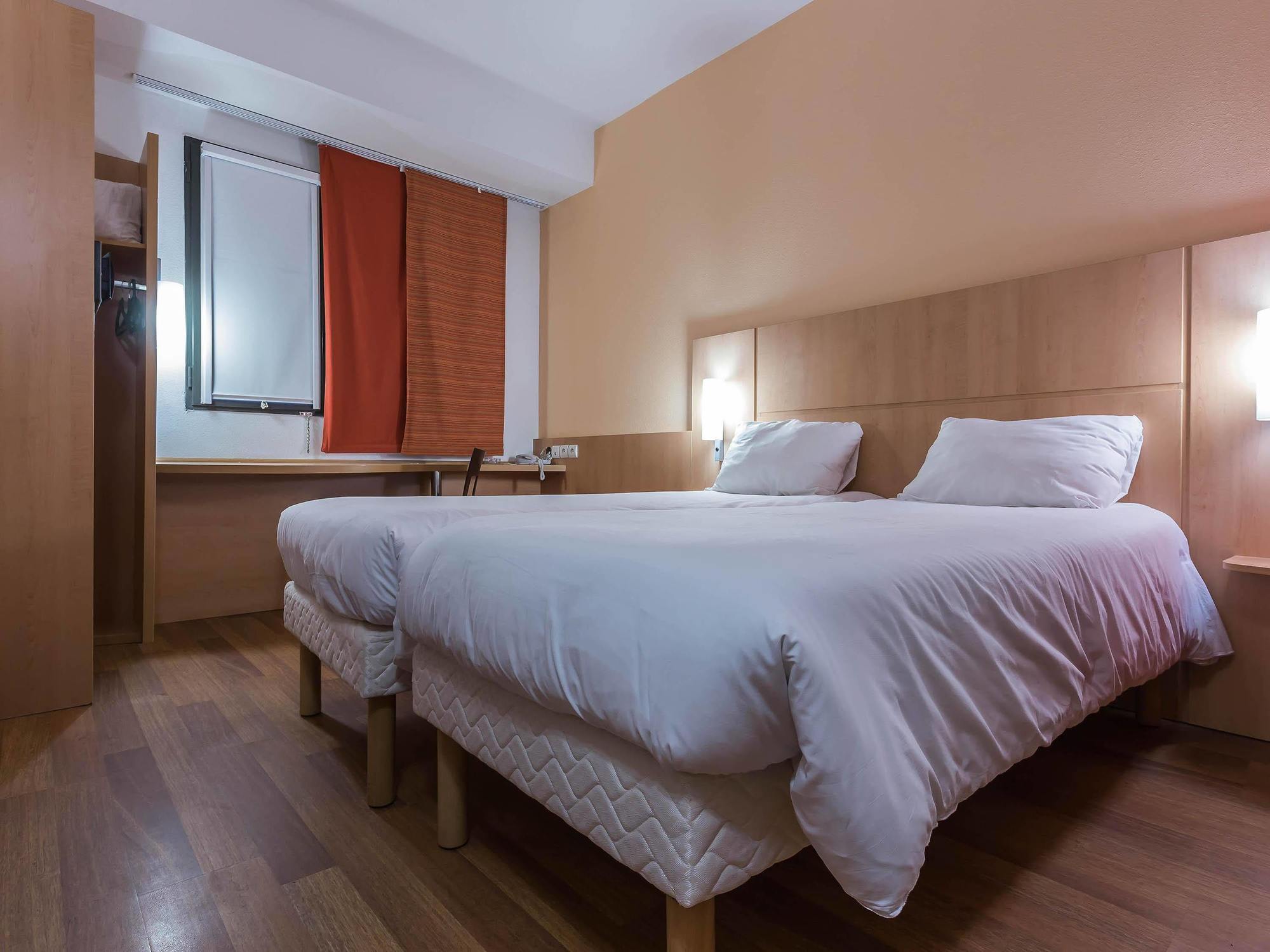 Ibis Oran Les Falaises Exterior foto